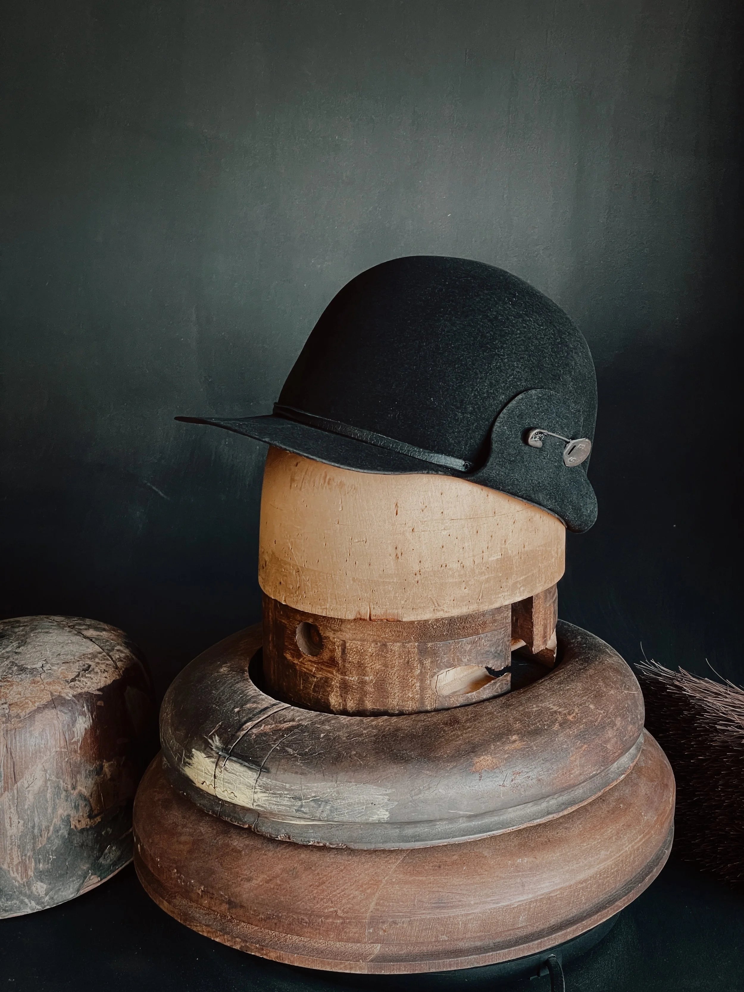 DOME CAP
