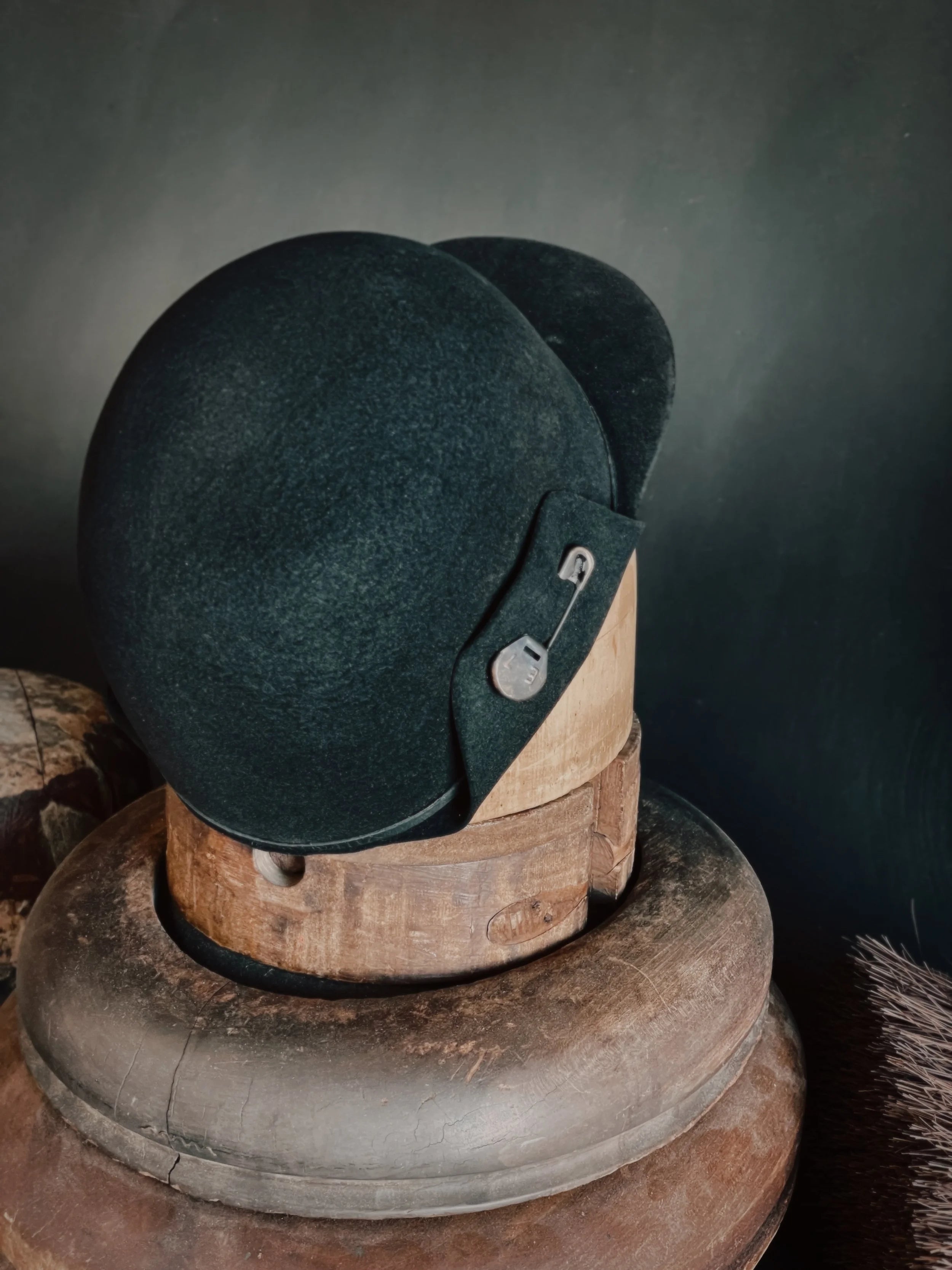 DOME CAP