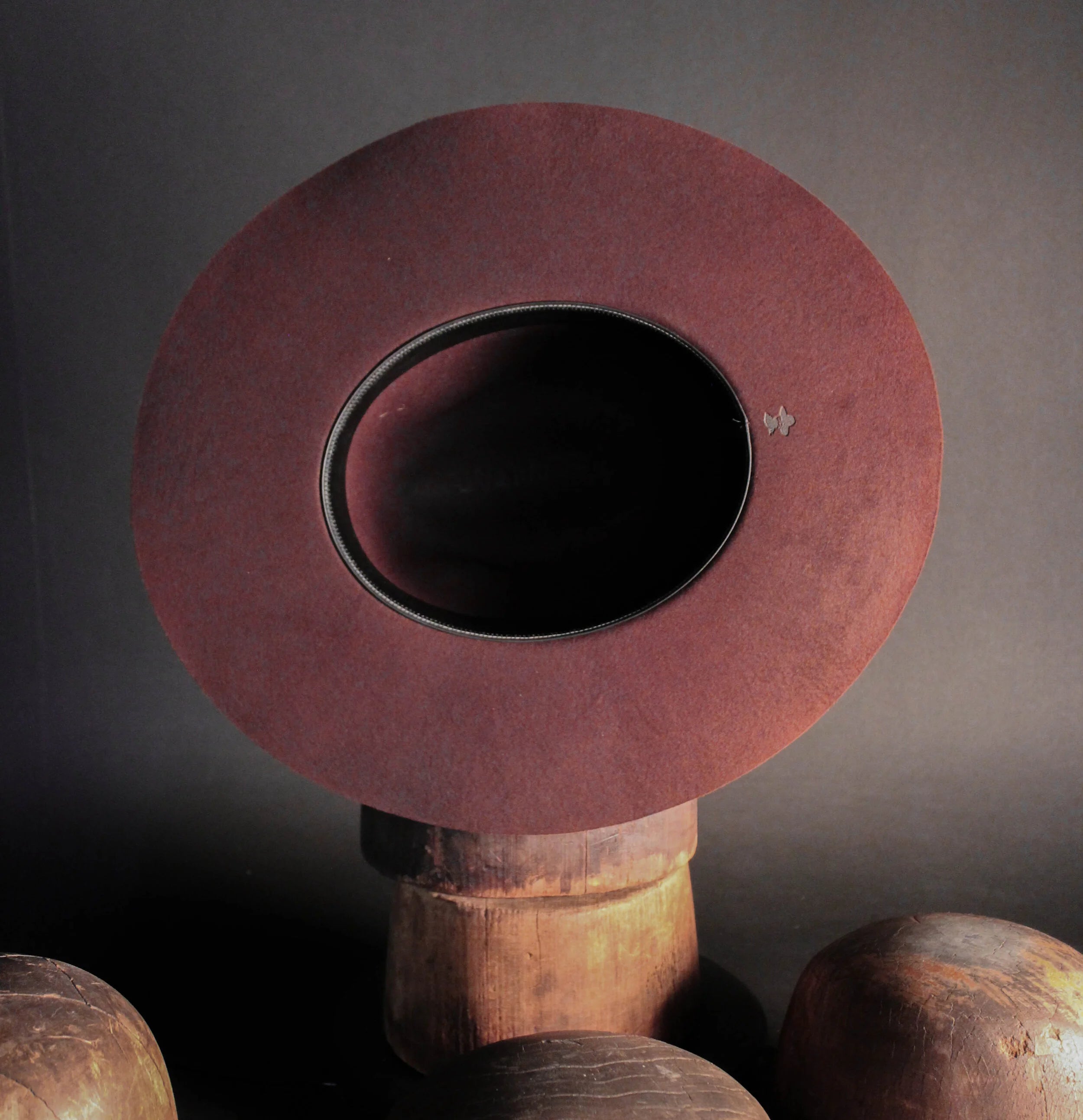 OXBLOOD WINE