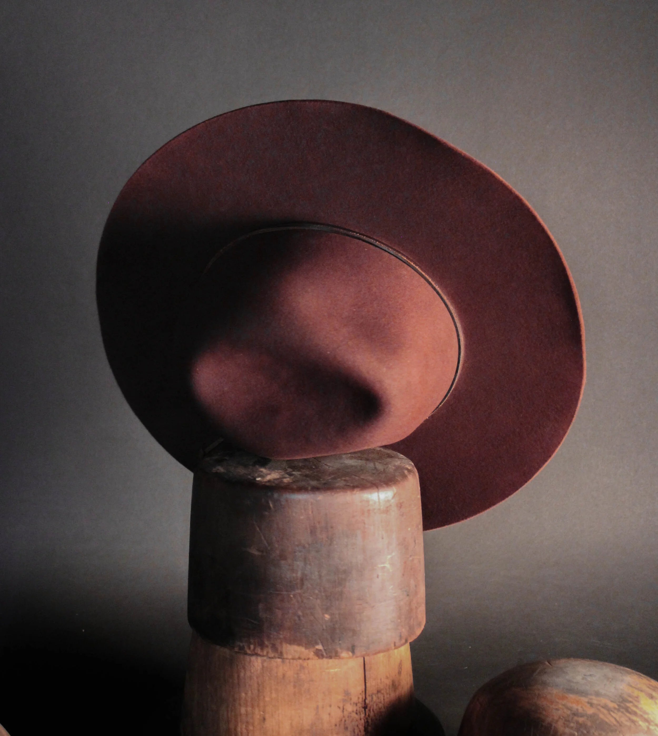 OXBLOOD WINE