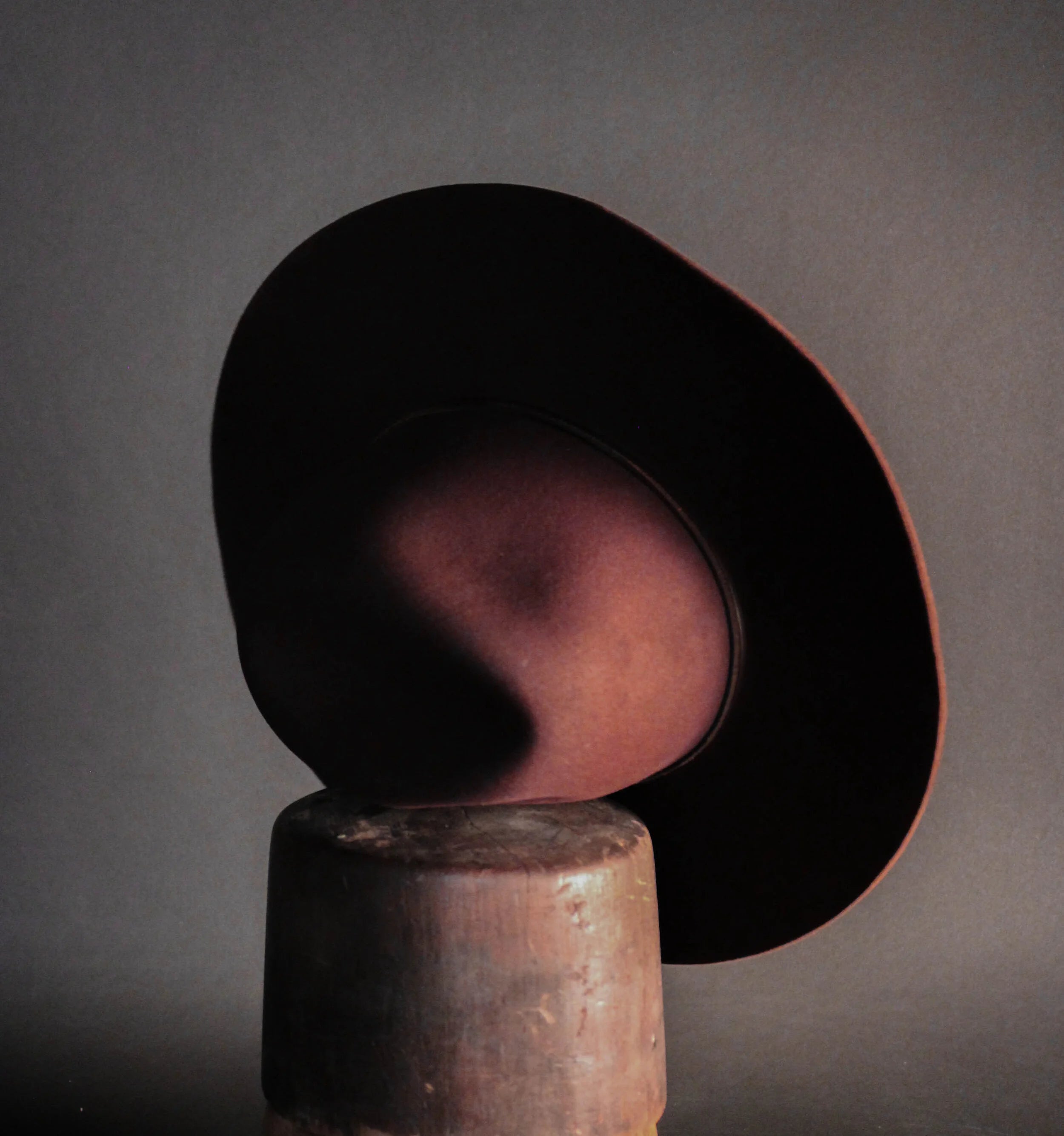 OXBLOOD WINE