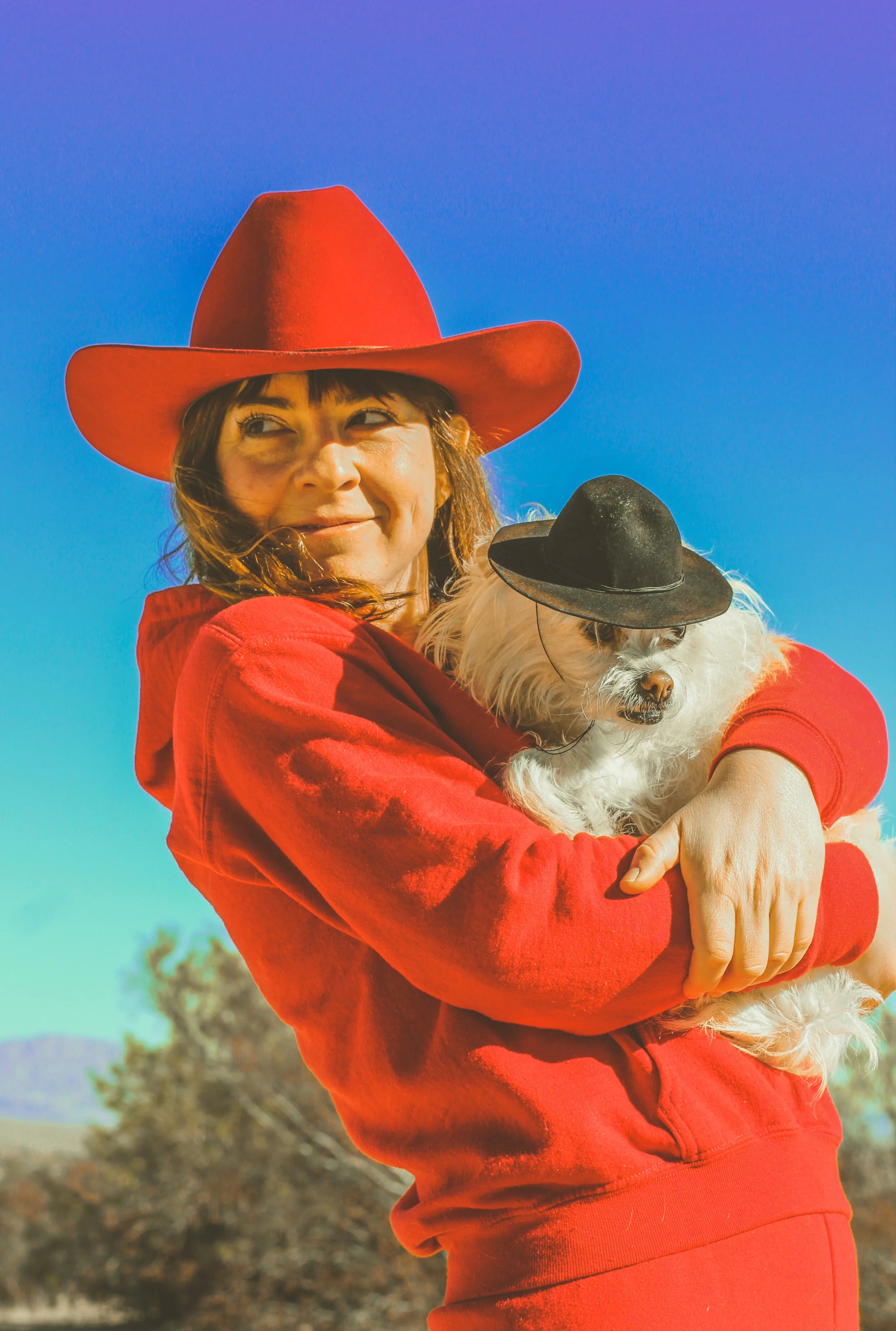 RED COWBOY HAT