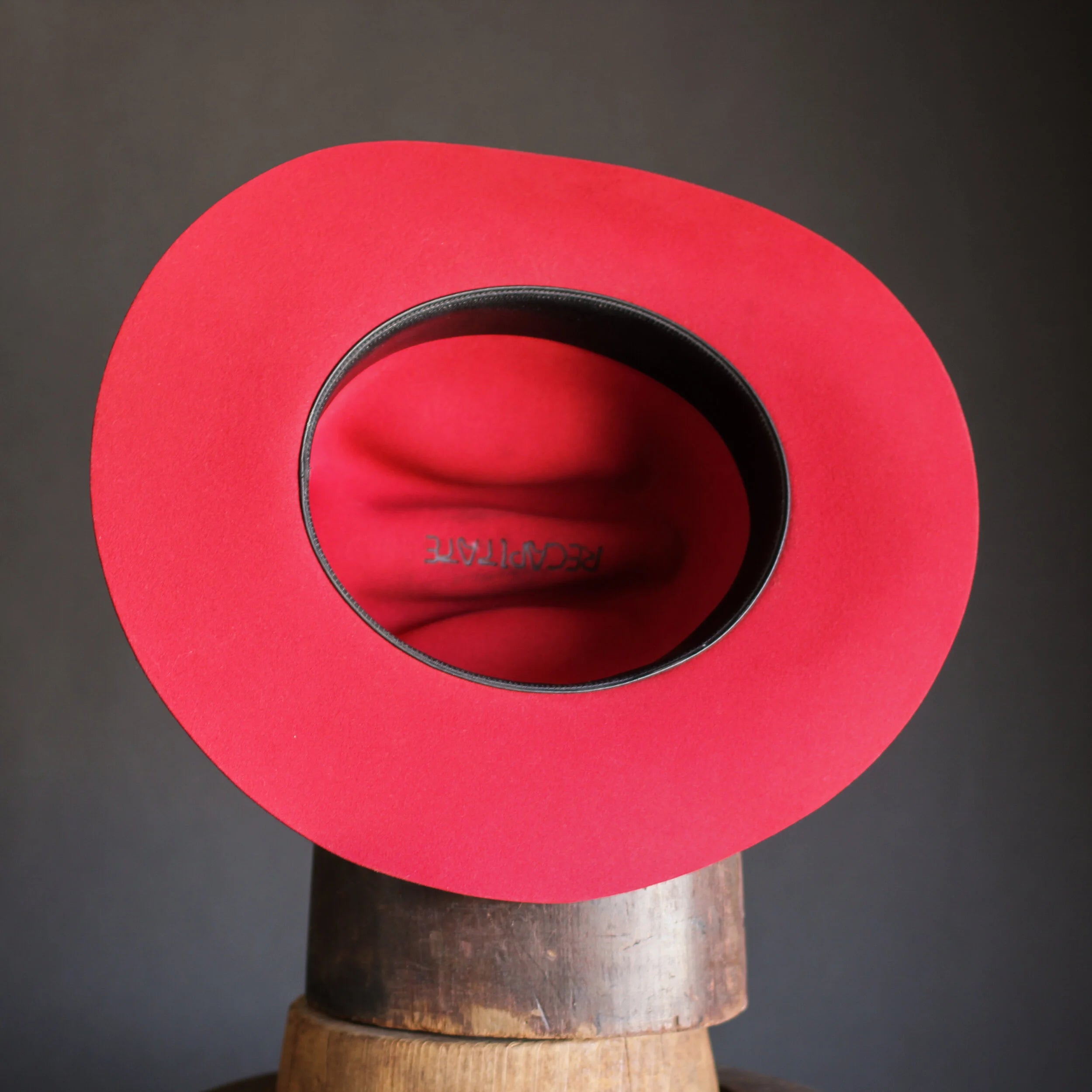 RED COWBOY HAT