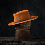 FULVOUS HOLLOW